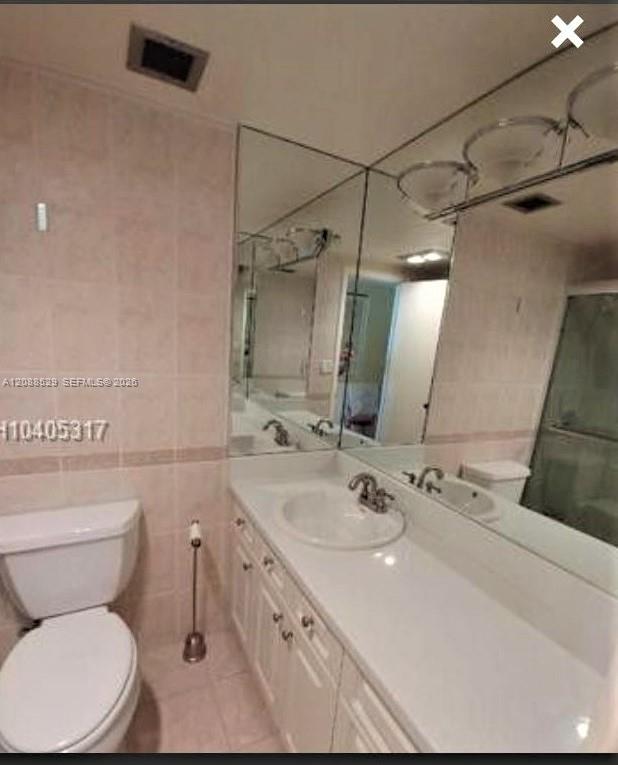 See details 7A 0 / 1 545 sq. ft. $ 2026-09-28 0 Photo