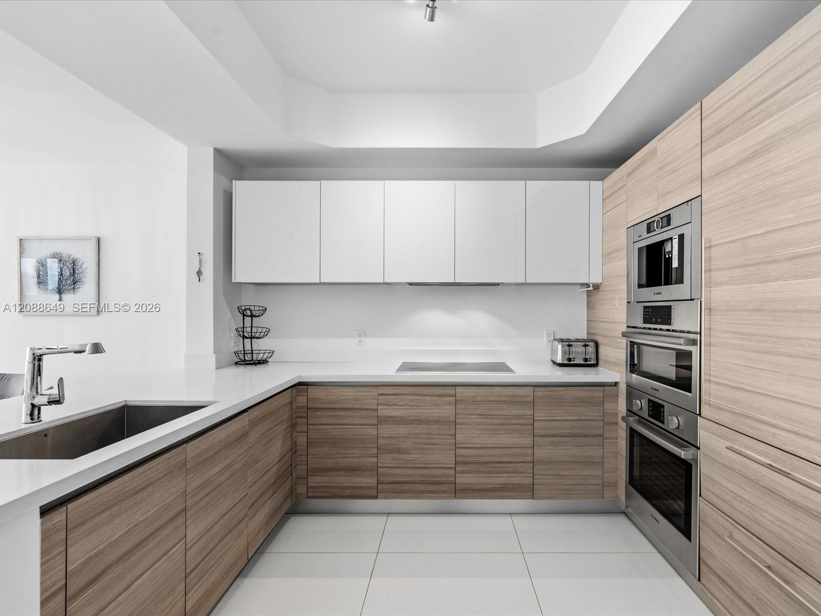 See details 4-2506 2 / 3 1524 sq. ft. $ 2026-09-14 0 Photo