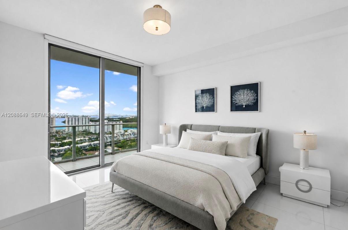 See details 4-2506 2 / 3 1524 sq. ft. $ 2026-09-14 0 Photo