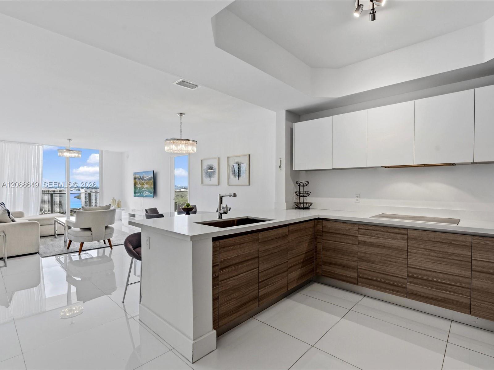 See details 4-2506 2 / 3 1524 sq. ft. $ 2026-09-14 0 Photo