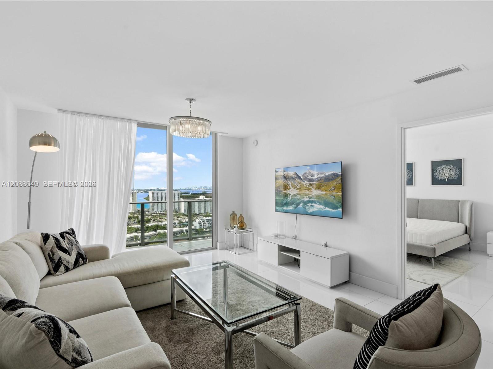 See details 4-2506 2 / 3 1524 sq. ft. $ 2026-09-14 0 Photo