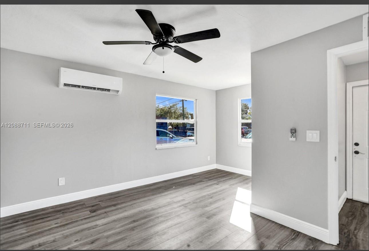 Ver detalles / 816 sq. ft. $ 2026-09-14 0 foto