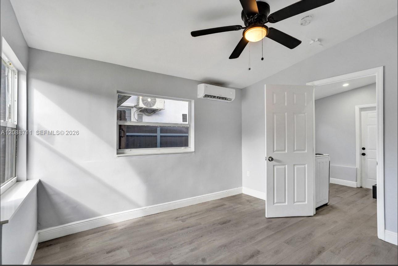 Ver detalles / 816 sq. ft. $ 2026-09-14 0 foto