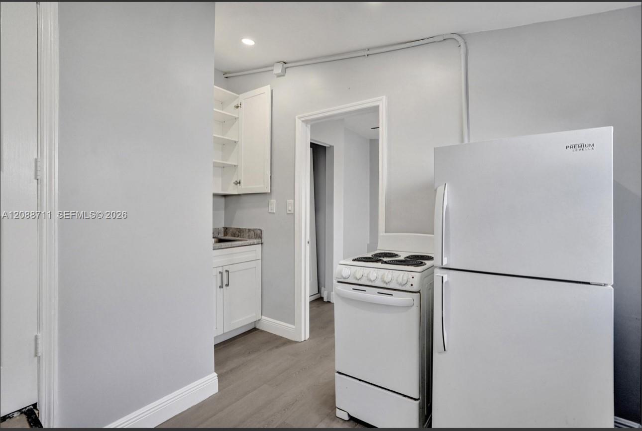 Ver detalles / 816 sq. ft. $ 2026-09-14 0 foto