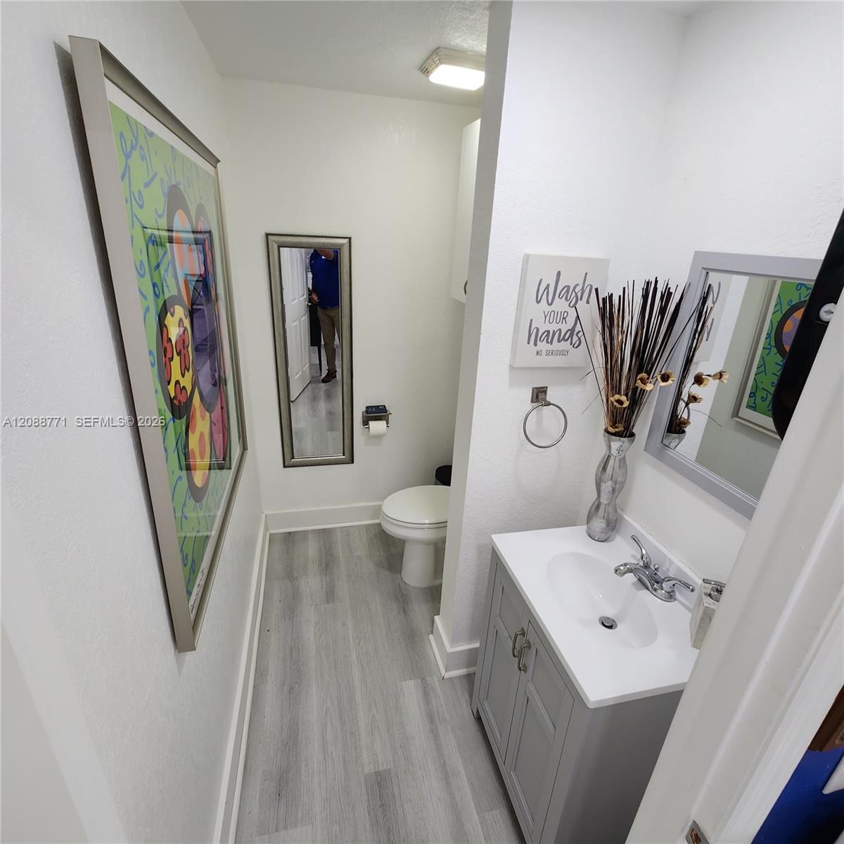   /   sq. ft. $ 2026-09-14 0 foto