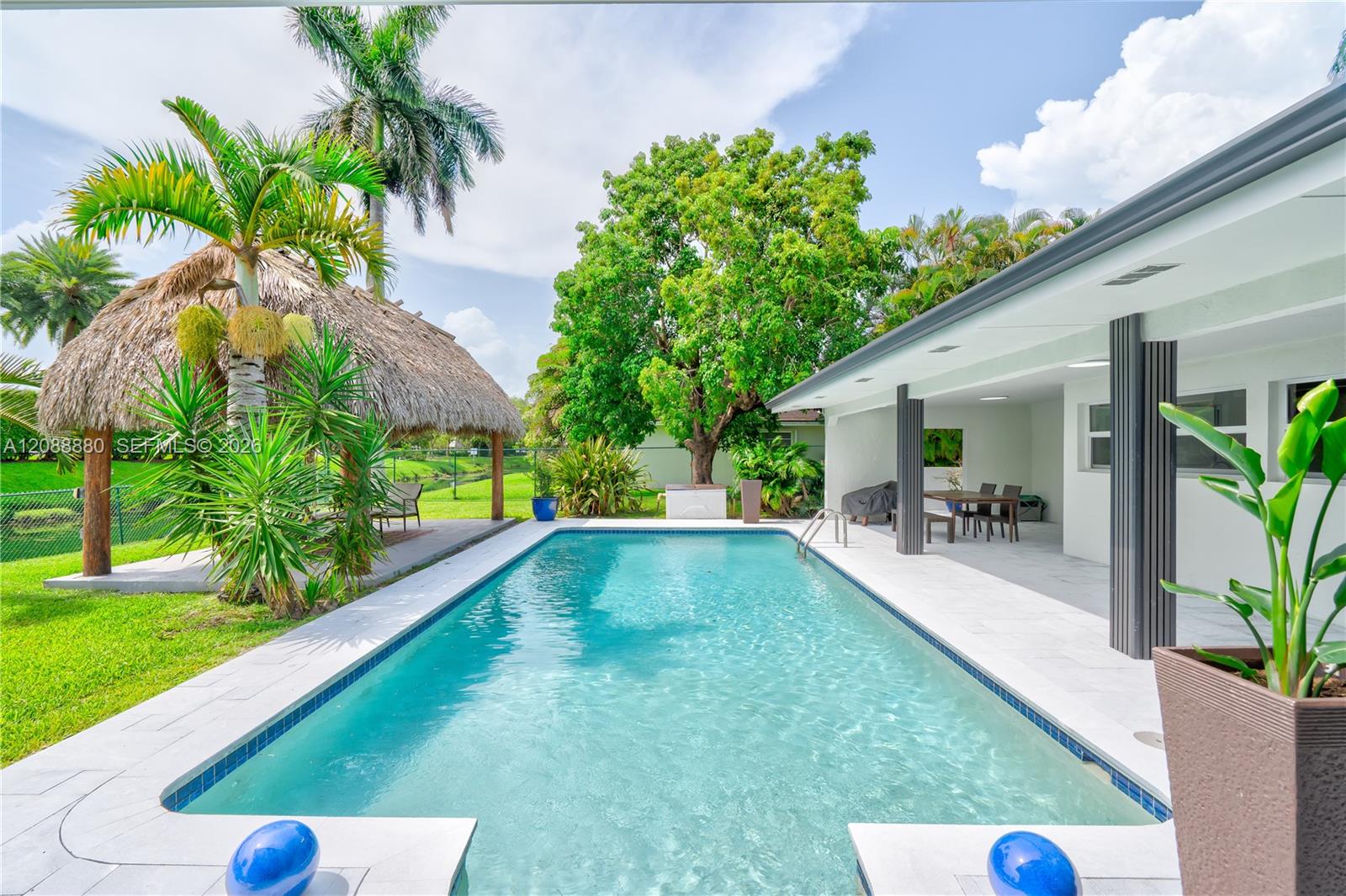 14675 4 / 3 2981 sq. ft. $ 2026-09-14 0 foto