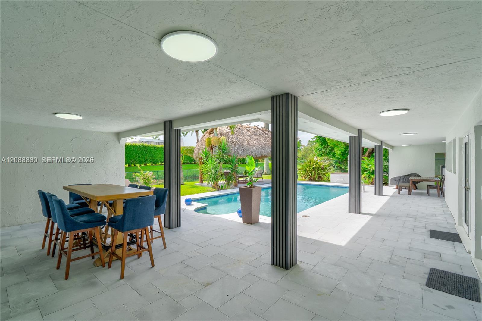 14675 4 / 3 2981 sq. ft. $ 2026-09-14 0 foto