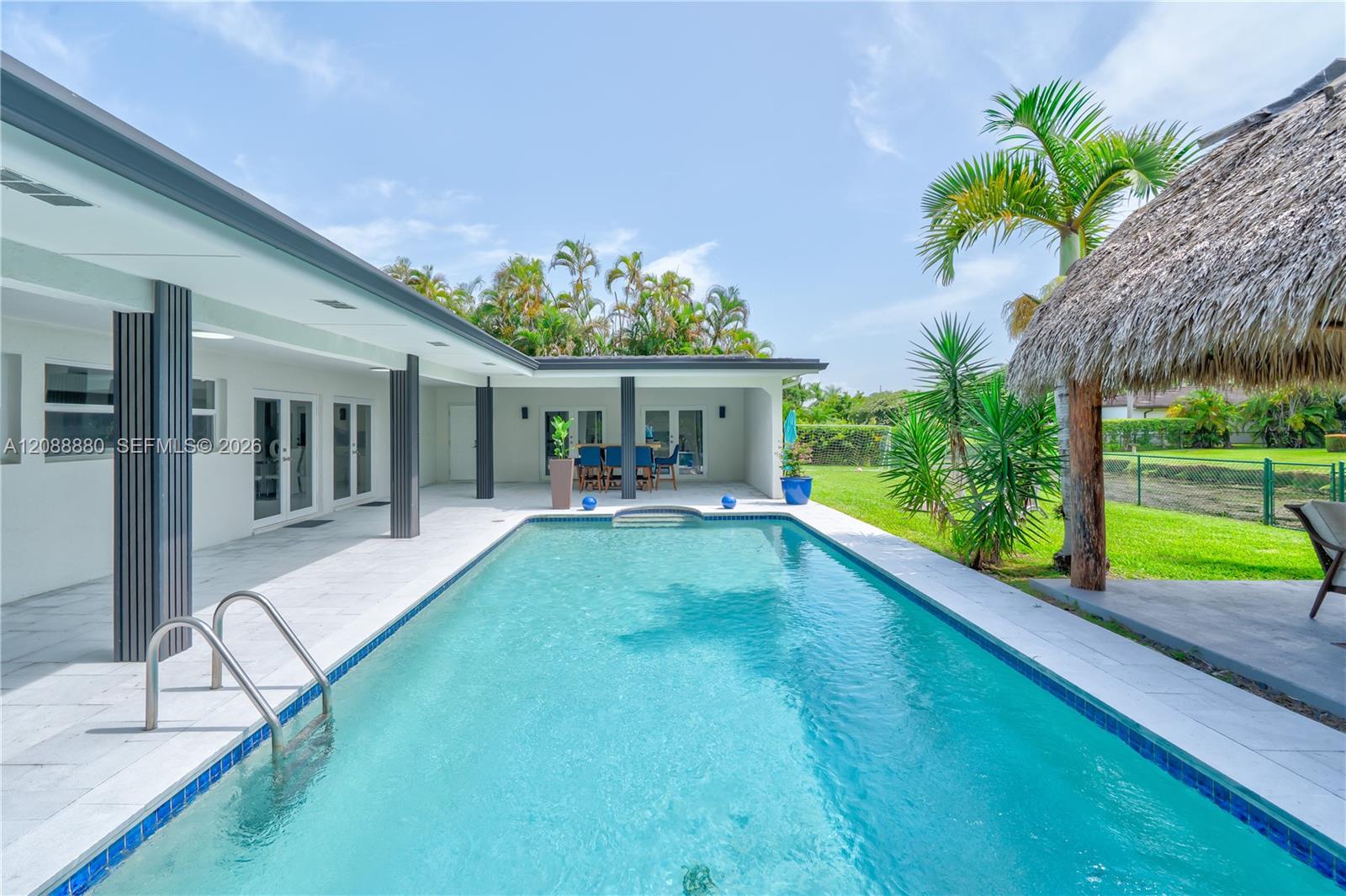 14675 4 / 3 2981 sq. ft. $ 2026-09-14 0 foto