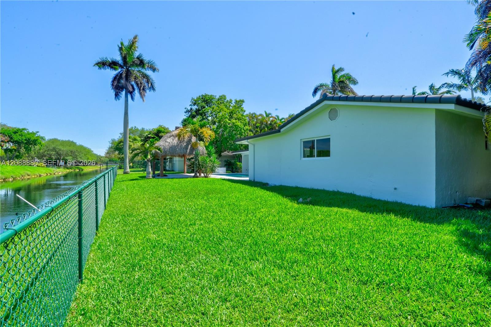 14675 4 / 3 2981 sq. ft. $ 2026-09-14 0 foto