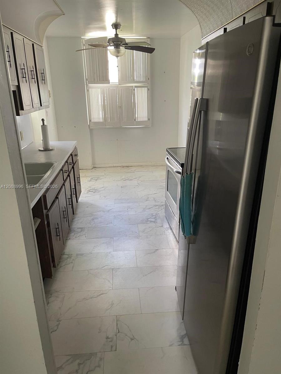 401 2 / 2 1284 sq. ft. $ 2026-09-14 0 Photo