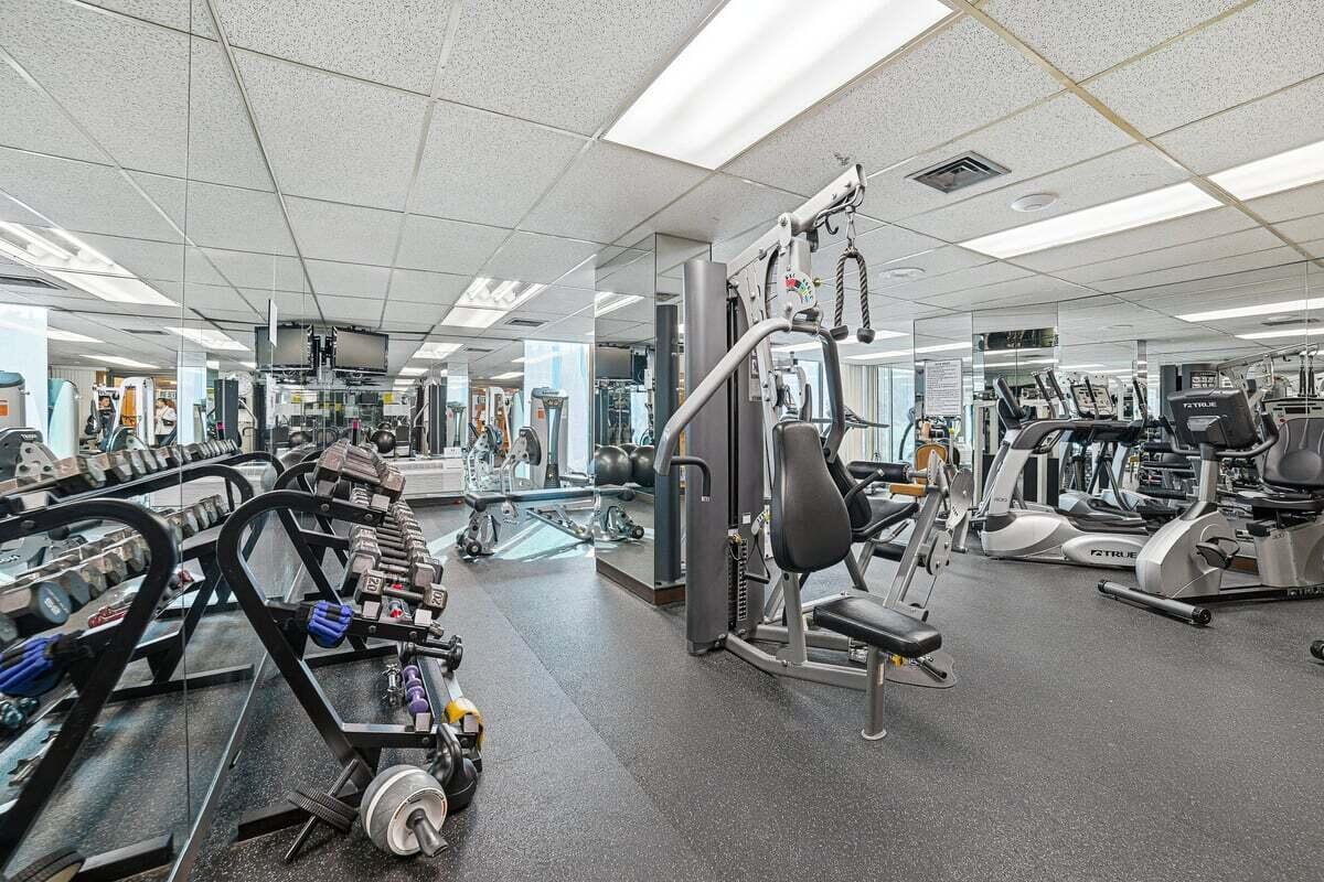 See details 6G 2 / 2 1240 sq. ft. $ 2026-10-13 0 Photo