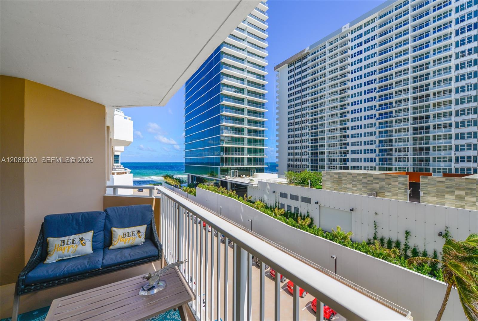 See details 5G 2 / 2 1240 sq. ft. $ 2026-09-14 0 Photo