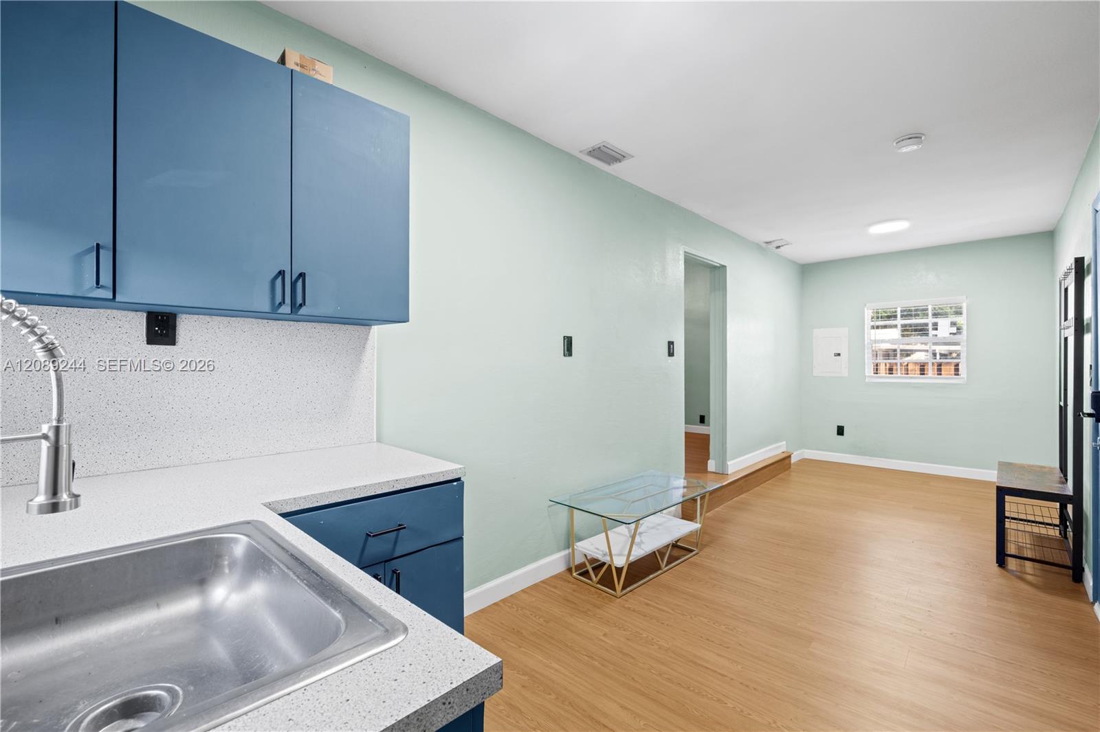 Ver detalles / sq. ft. $ 2026-09-15 0 foto