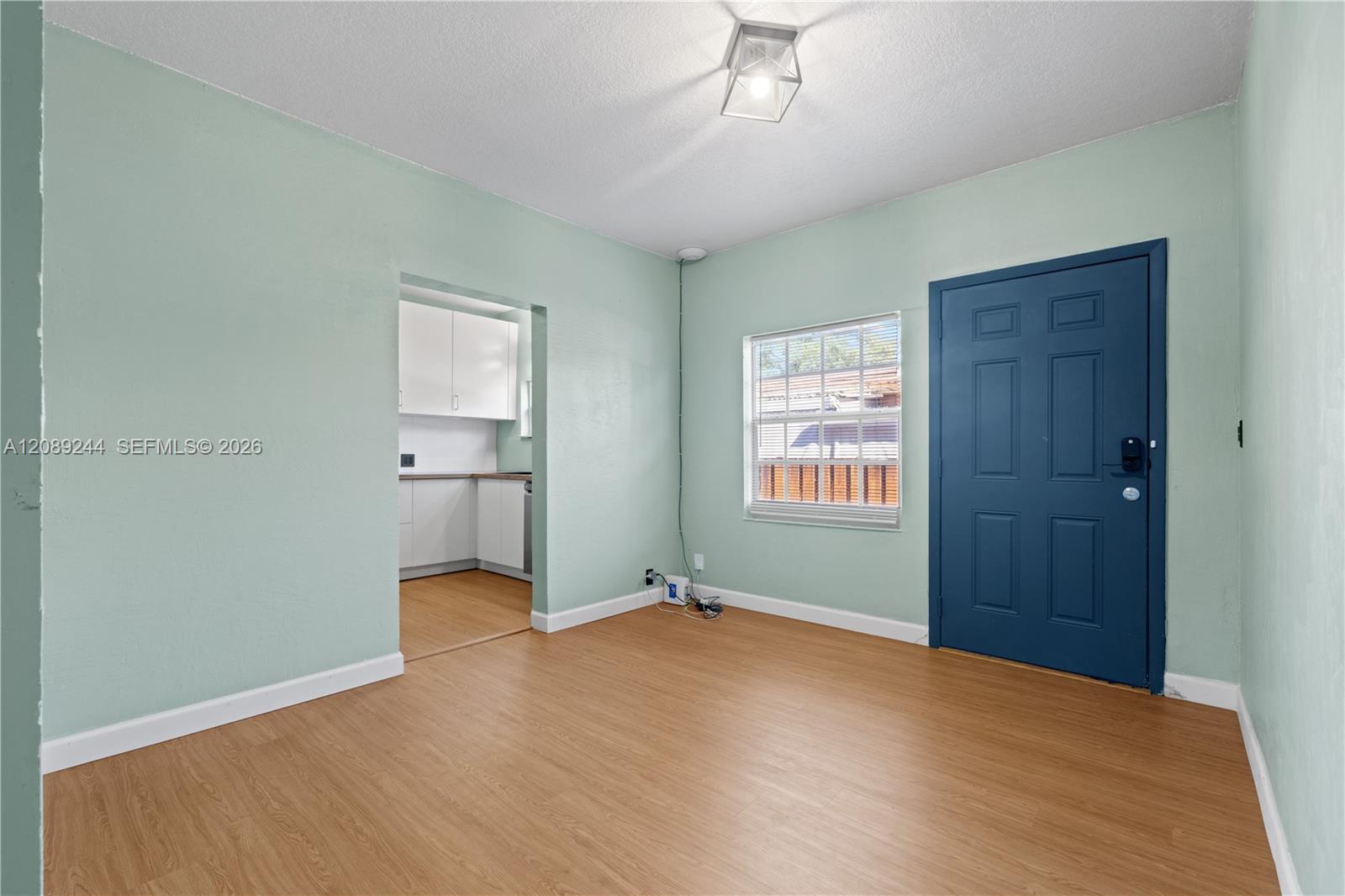 Ver detalles / sq. ft. $ 2026-09-15 0 foto