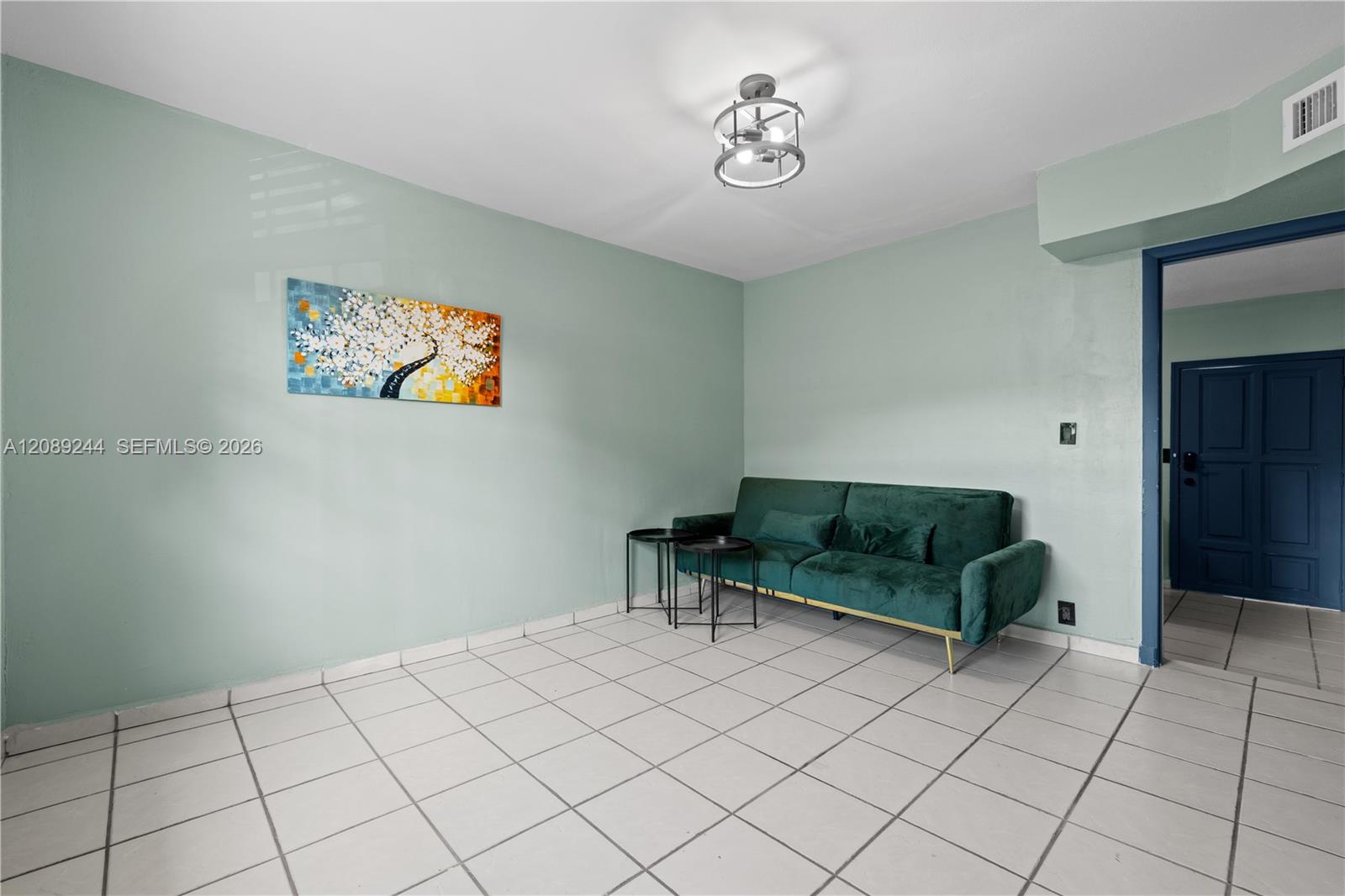 Ver detalles / sq. ft. $ 2026-09-15 0 foto