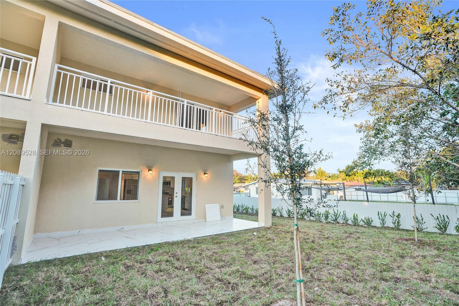  /  5600 sq. ft. $ 2026-09-15 0 foto