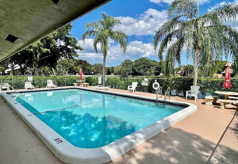 Ver detalles 842 2 / 2 1099 sq. ft. $ 2026-09-24 0 foto