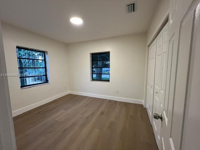 Ver detalles / 1400 sq. ft. $ 2026-09-15 0 foto
