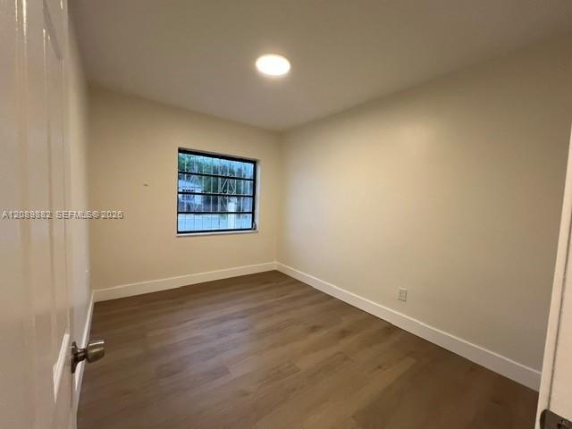Ver detalles / 1400 sq. ft. $ 2026-09-15 0 foto