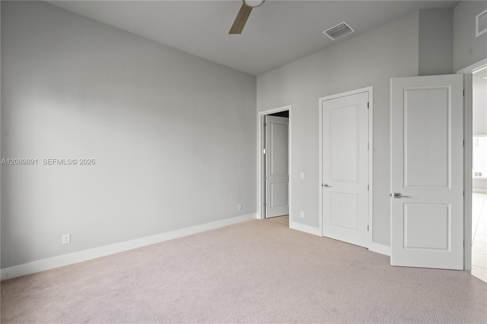 7770 5 / 5 1726 sq. ft. $ 2026-09-15 0 foto
