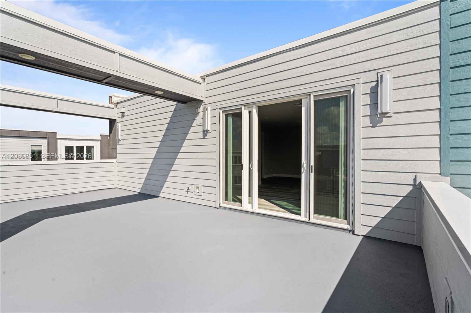 7770 5 / 5 1726 sq. ft. $ 2026-09-15 0 foto