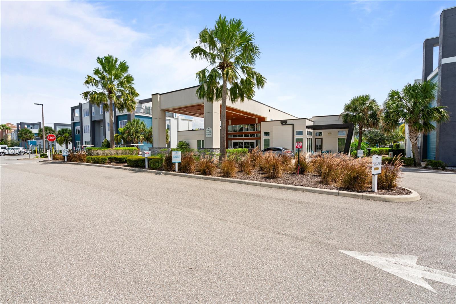 7770 5 / 5 1726 sq. ft. $ 2026-09-15 0 foto