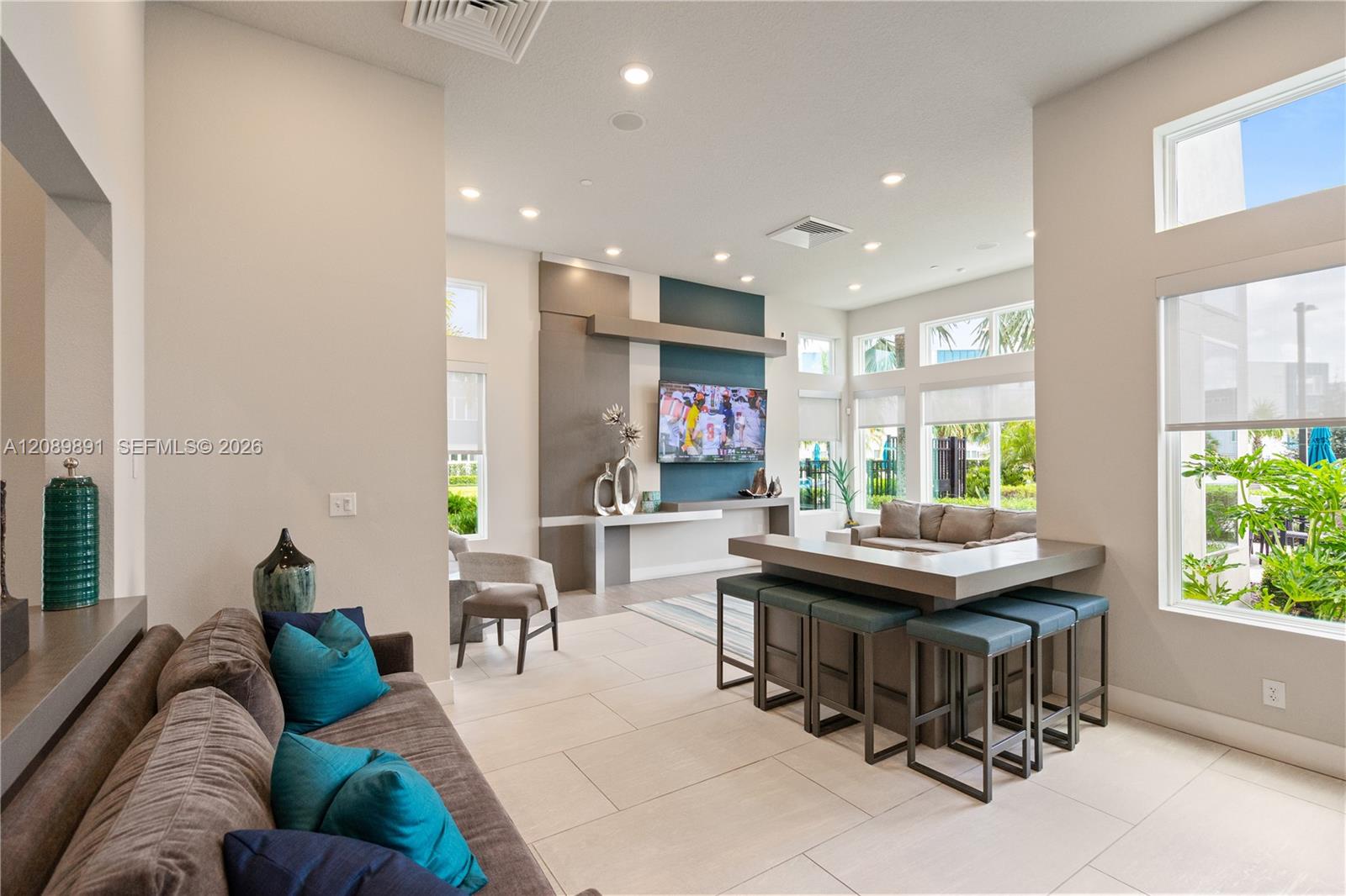 7770 5 / 5 1726 sq. ft. $ 2026-09-15 0 foto