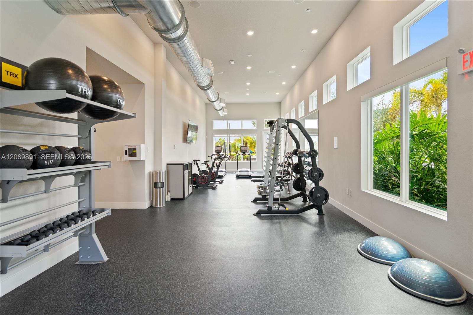 7770 5 / 5 1726 sq. ft. $ 2026-09-15 0 foto