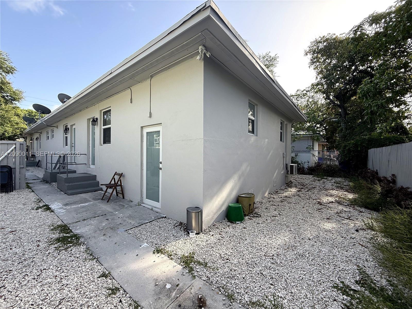Ver detalles / 2486 sq. ft. $ 2026-09-15 0 foto