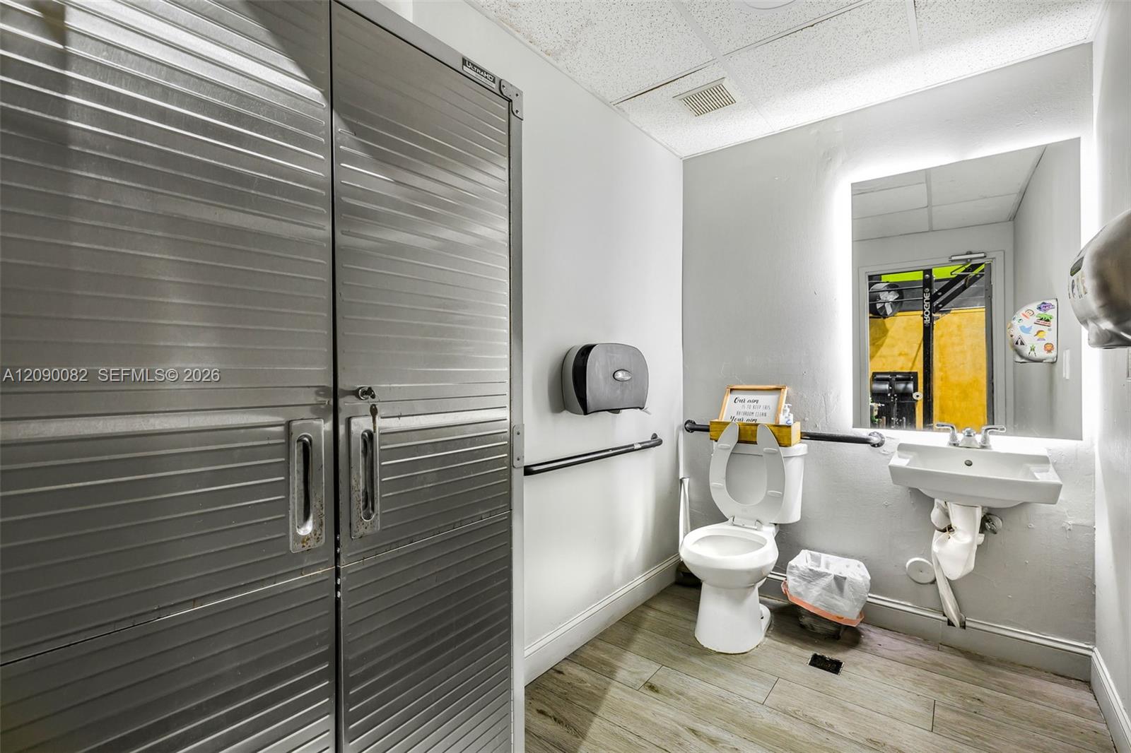 Ver detalles 6 / sq. ft. $ 2026-09-16 0 foto