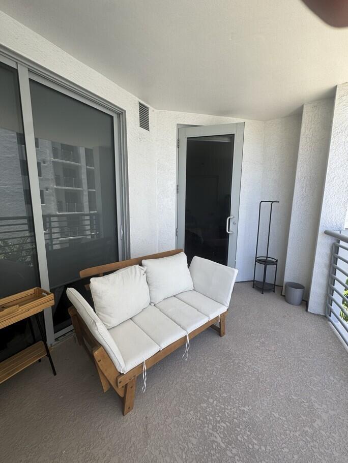 open balcony1
