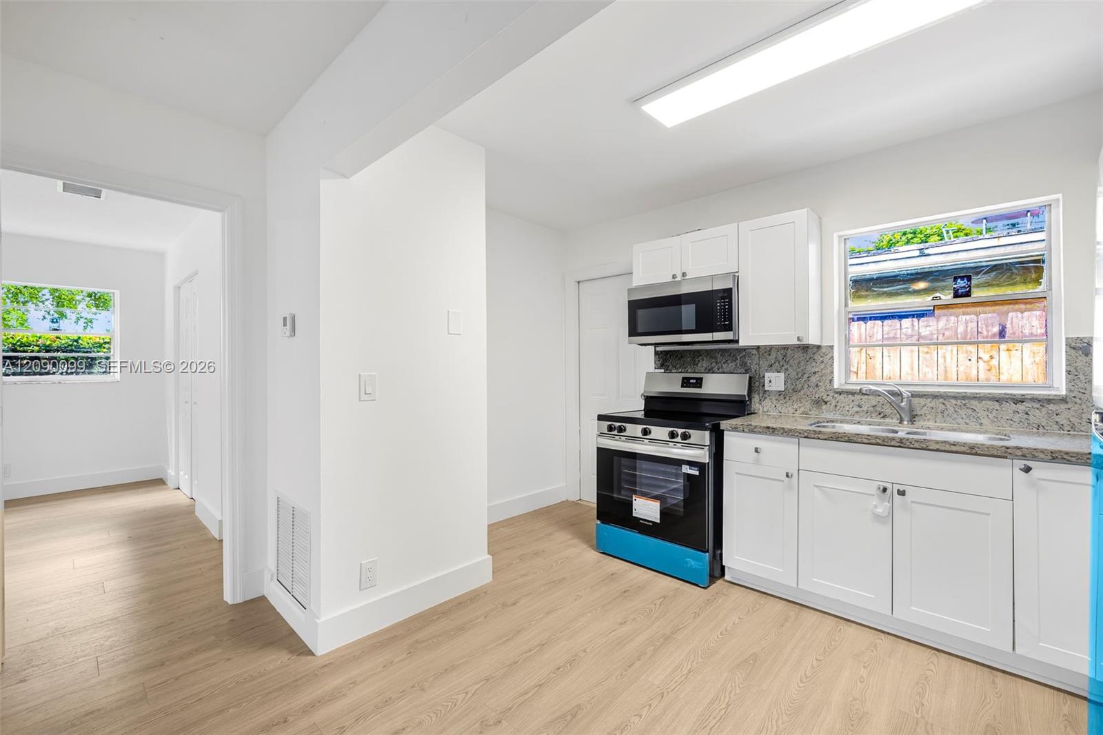 Ver detalles / 2034 sq. ft. $ 2026-09-16 0 foto