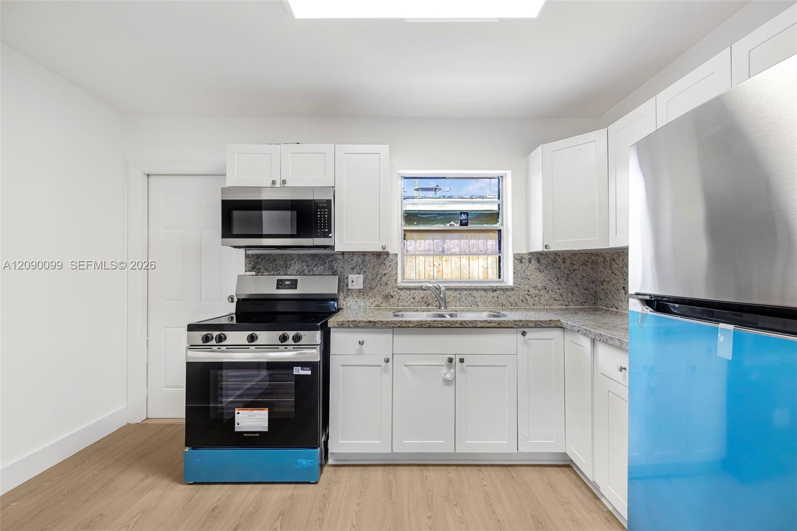 Ver detalles / 2034 sq. ft. $ 2026-09-16 0 foto