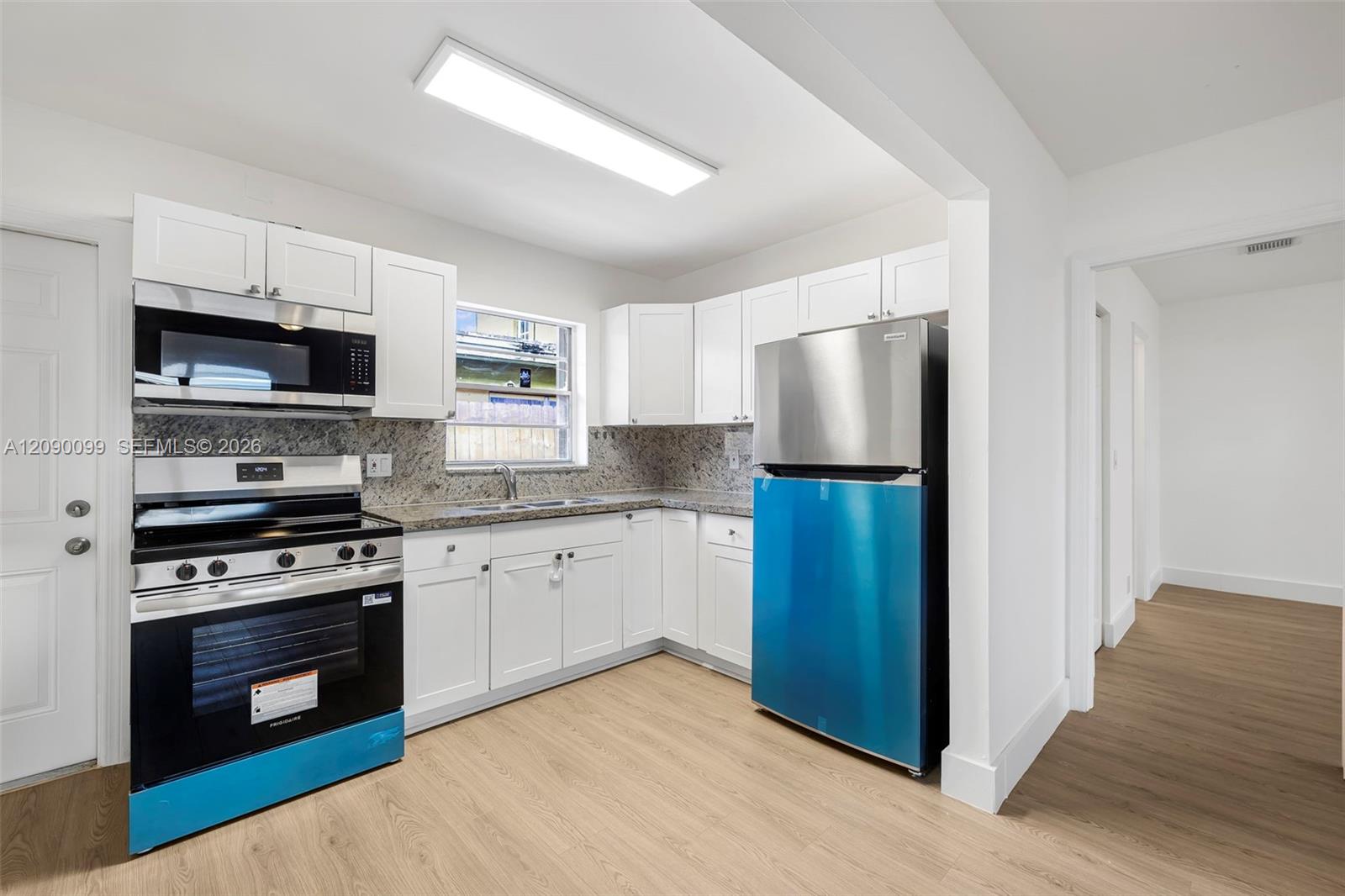Ver detalles / 2034 sq. ft. $ 2026-09-16 0 foto