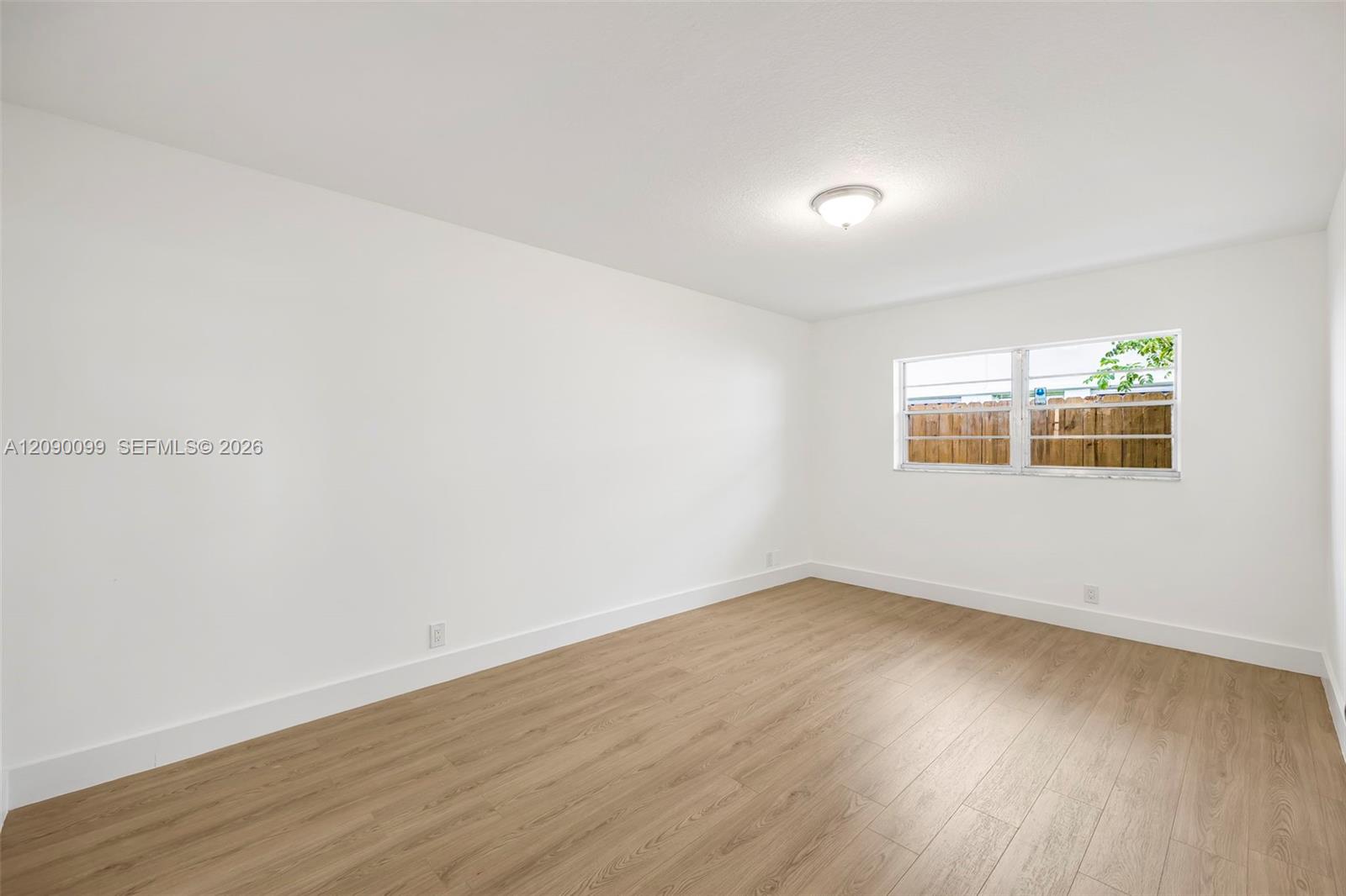 Ver detalles / 2034 sq. ft. $ 2026-09-16 0 foto