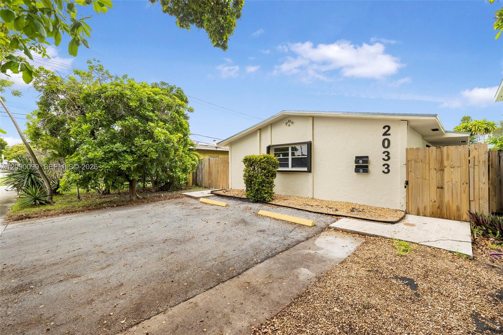Ver detalles / 2034 sq. ft. $ 2026-09-16 0 foto