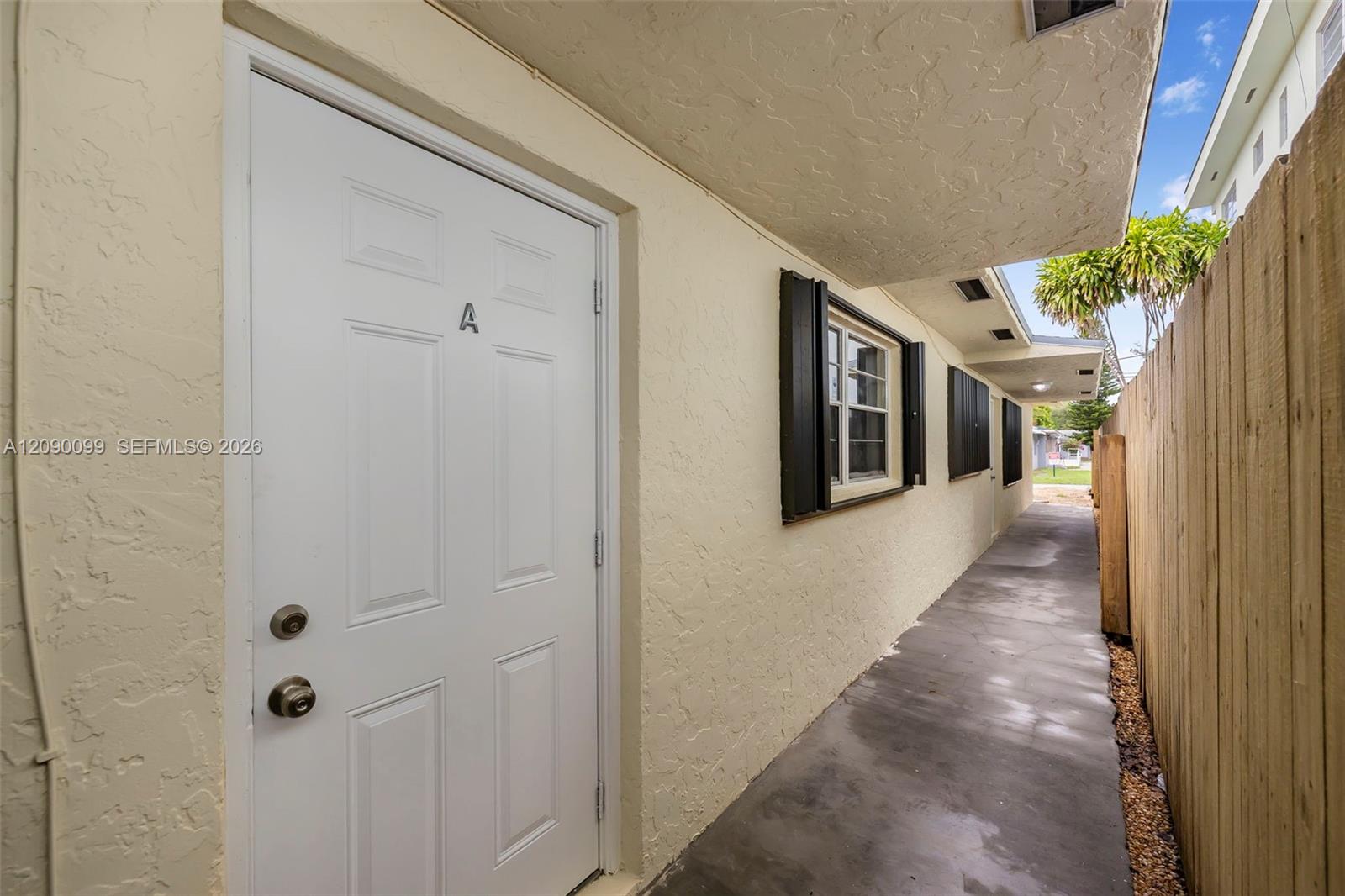 Ver detalles / 2034 sq. ft. $ 2026-09-16 0 foto