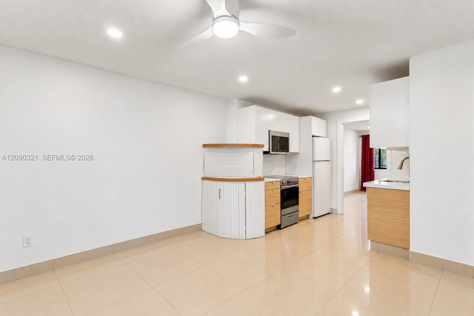   /  2458 sq. ft. $ 2026-09-16 0 foto