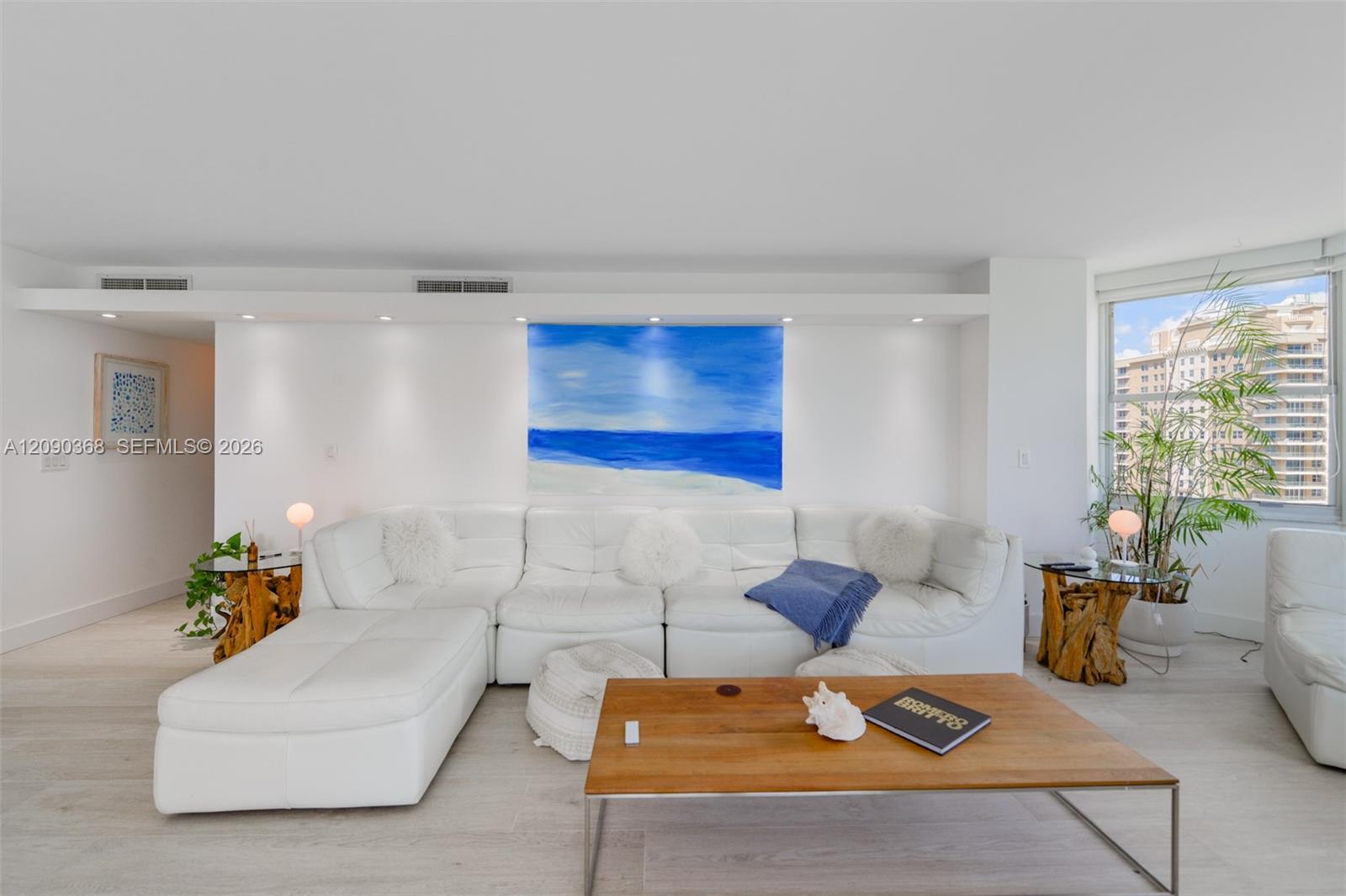 See details 11P 2 / 2 1380 sq. ft. $ 2026-09-16 0 Photo