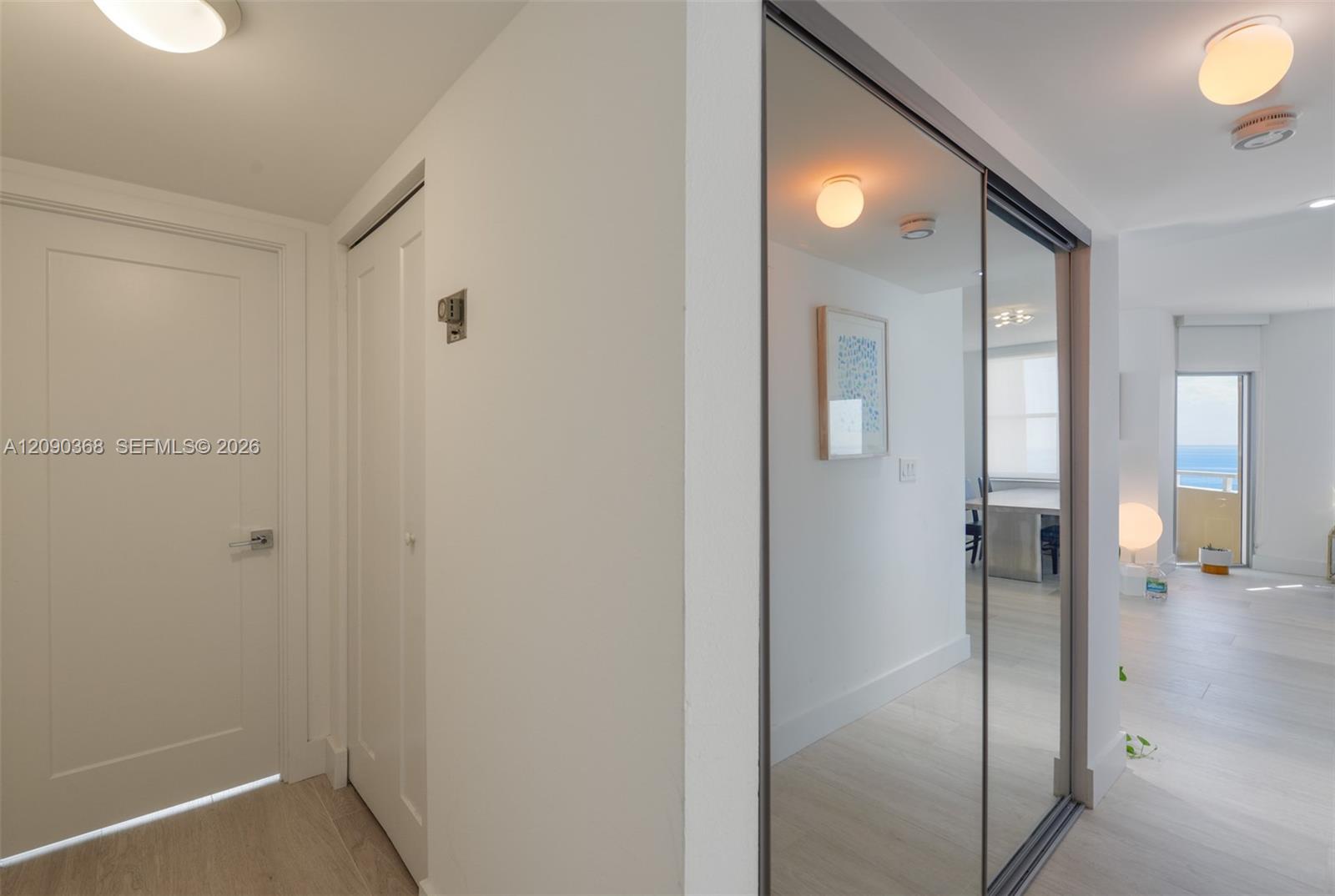 See details 11P 2 / 2 1380 sq. ft. $ 2026-09-16 0 Photo