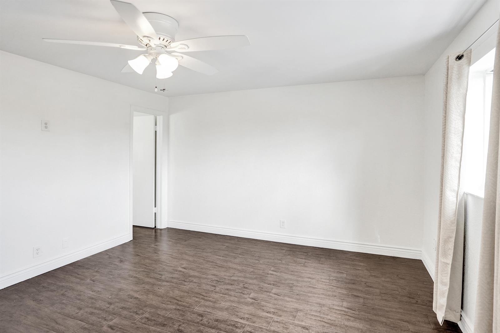 Ver detalles 8091 3 / 1400 sq. ft. $ 2026-09-16 0 foto
