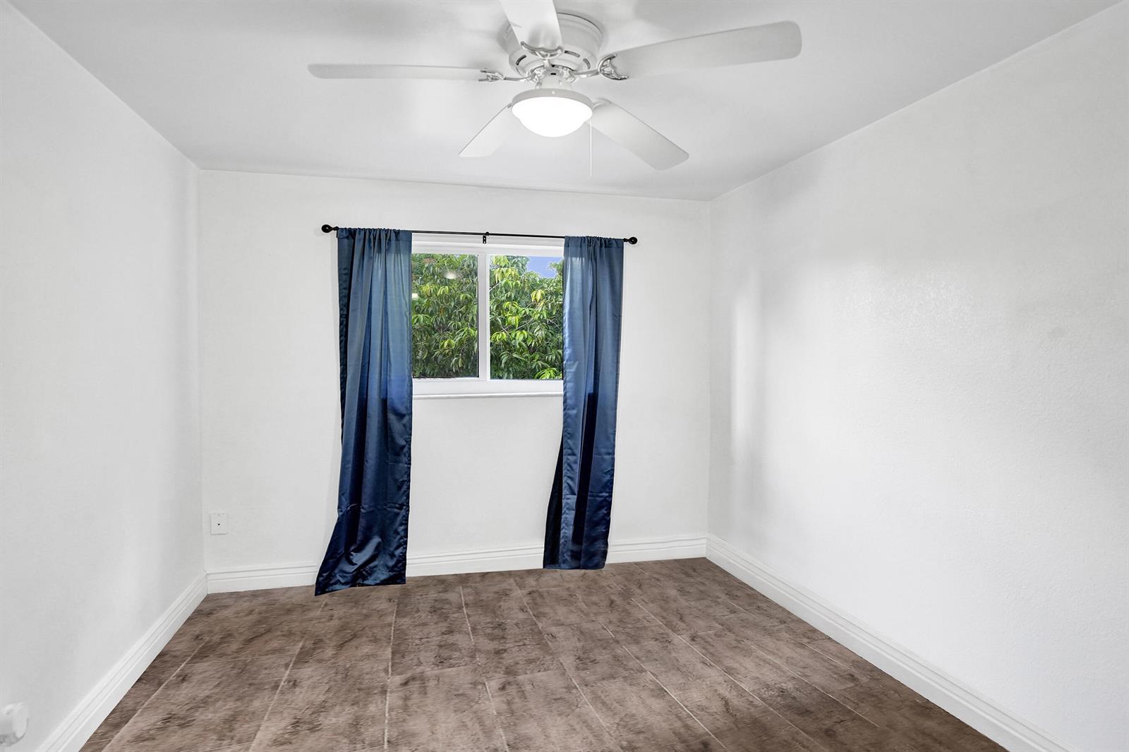 Ver detalles 8091 3 / 1400 sq. ft. $ 2026-09-16 0 foto