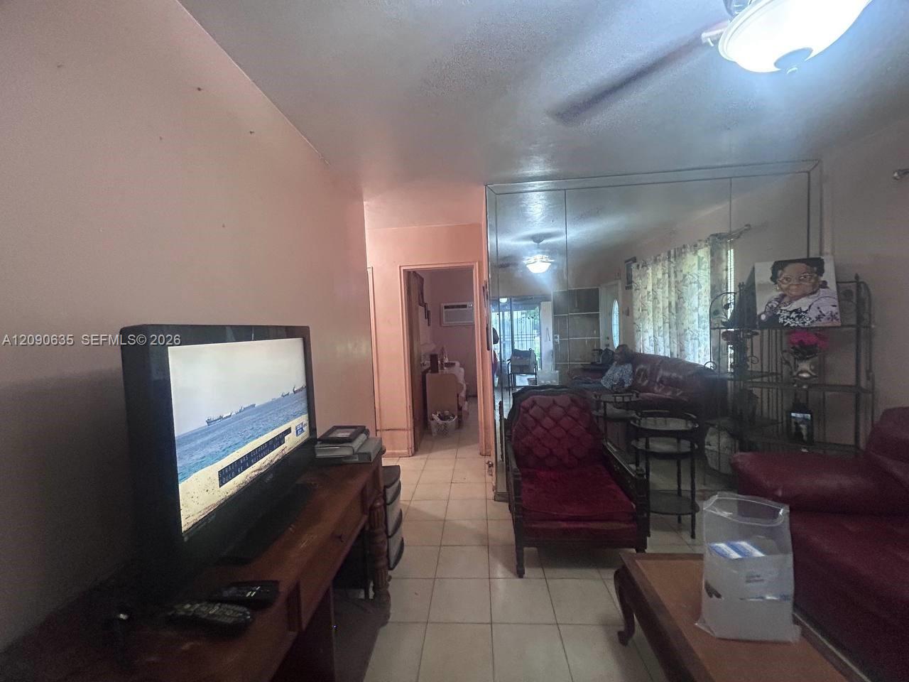 105 2 / 1 1150 sq. ft. $ 2026-09-16 0 foto
