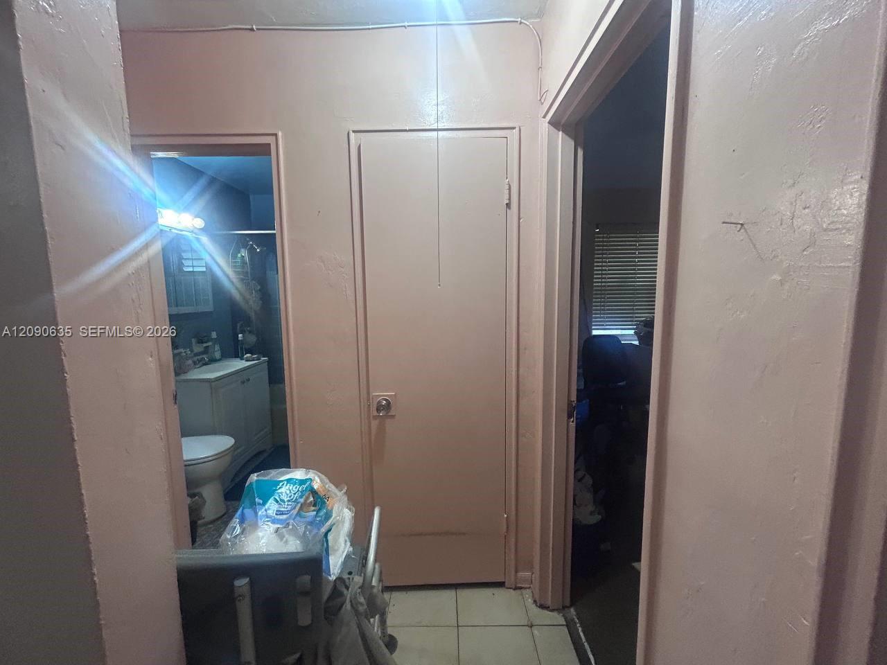 105 2 / 1 1150 sq. ft. $ 2026-09-16 0 foto