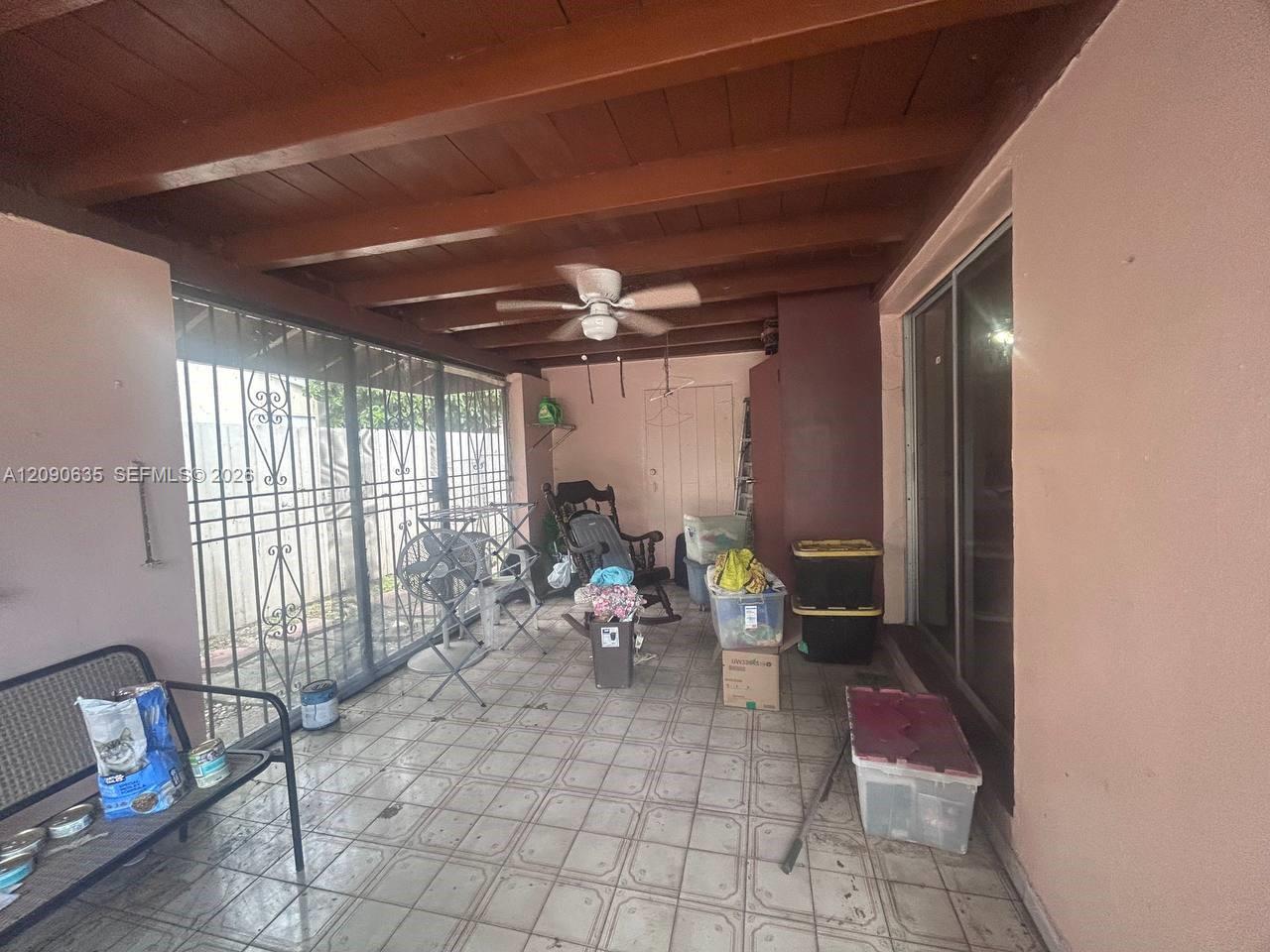 105 2 / 1 1150 sq. ft. $ 2026-09-16 0 foto