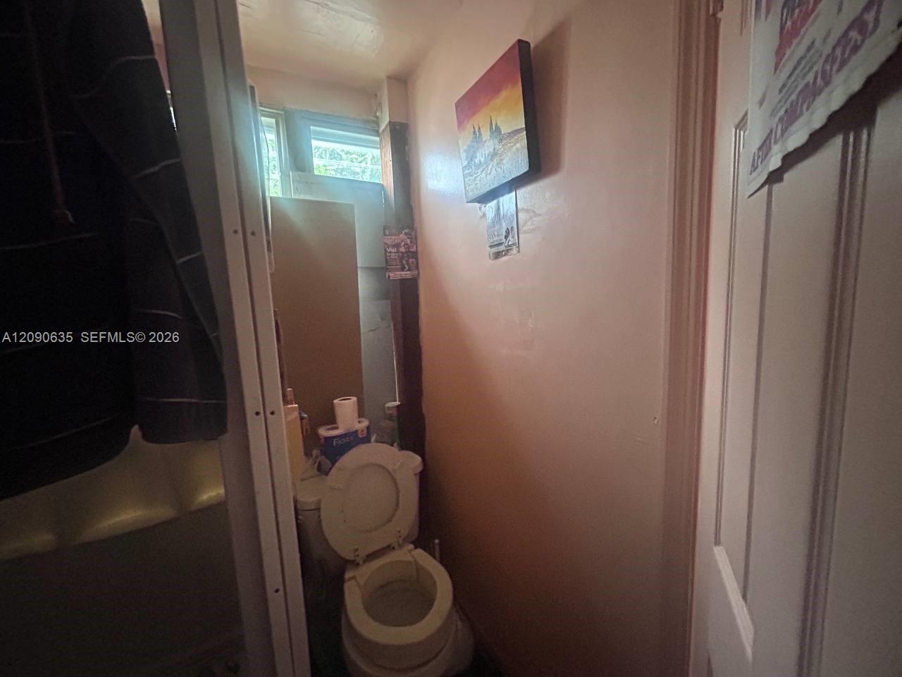 105 2 / 1 1150 sq. ft. $ 2026-09-16 0 foto