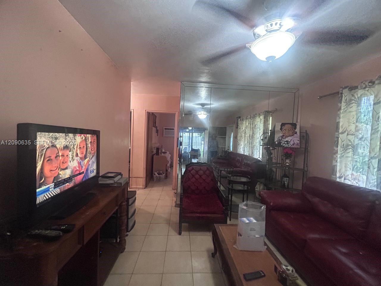 105 2 / 1 1150 sq. ft. $ 2026-09-16 0 foto