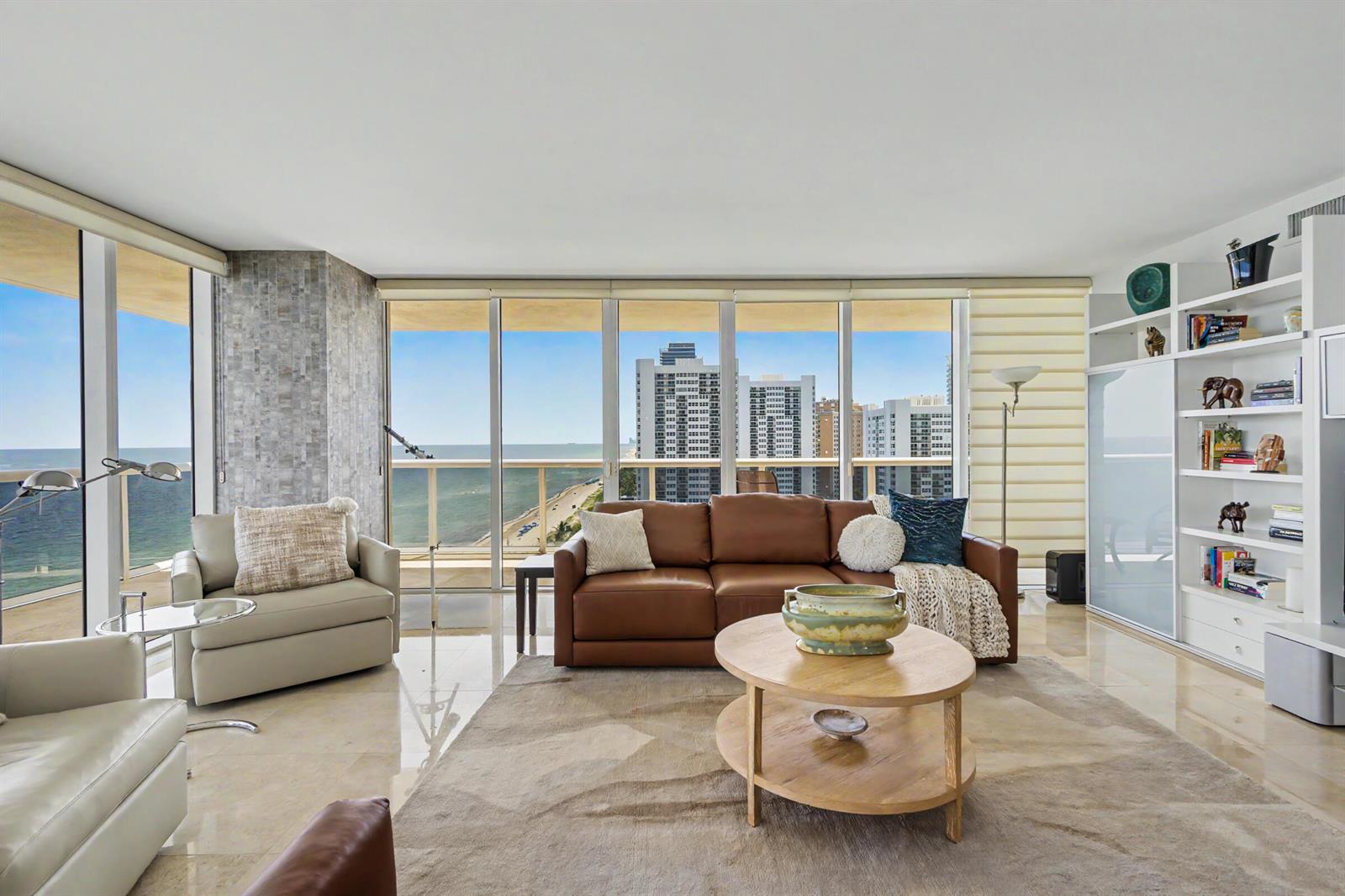1402 3 / 3 2065 sq. ft. $ 2026-09-17 0 Photo