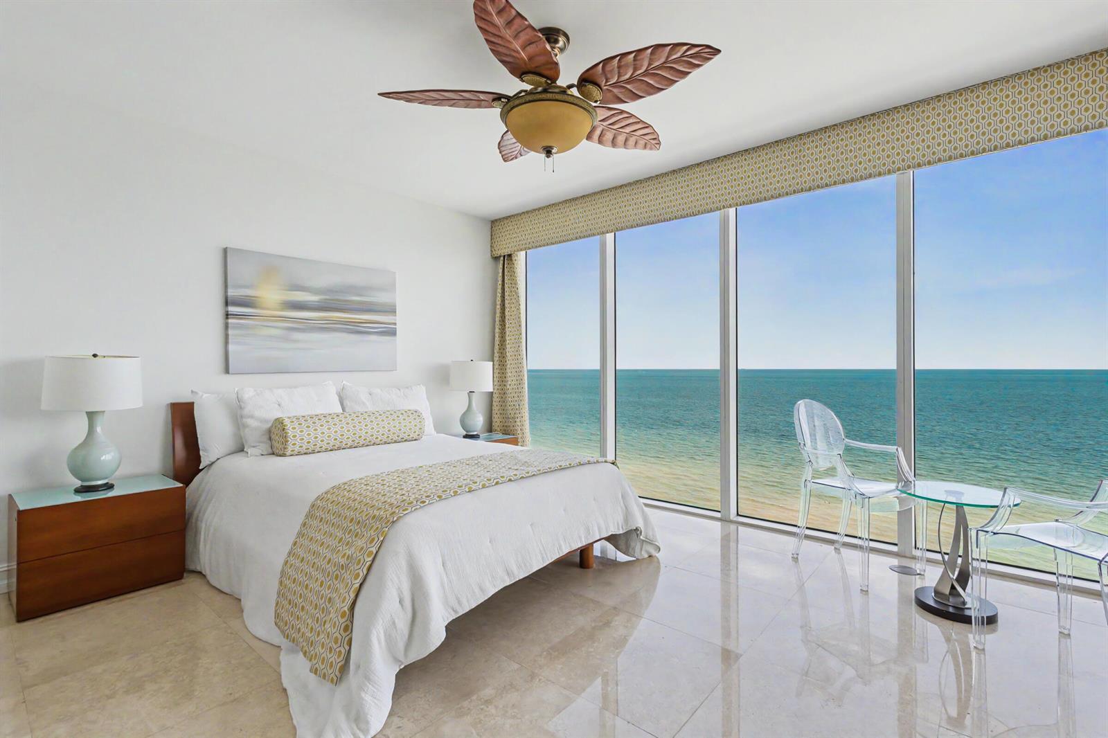 1402 3 / 3 2065 sq. ft. $ 2026-09-17 0 Photo