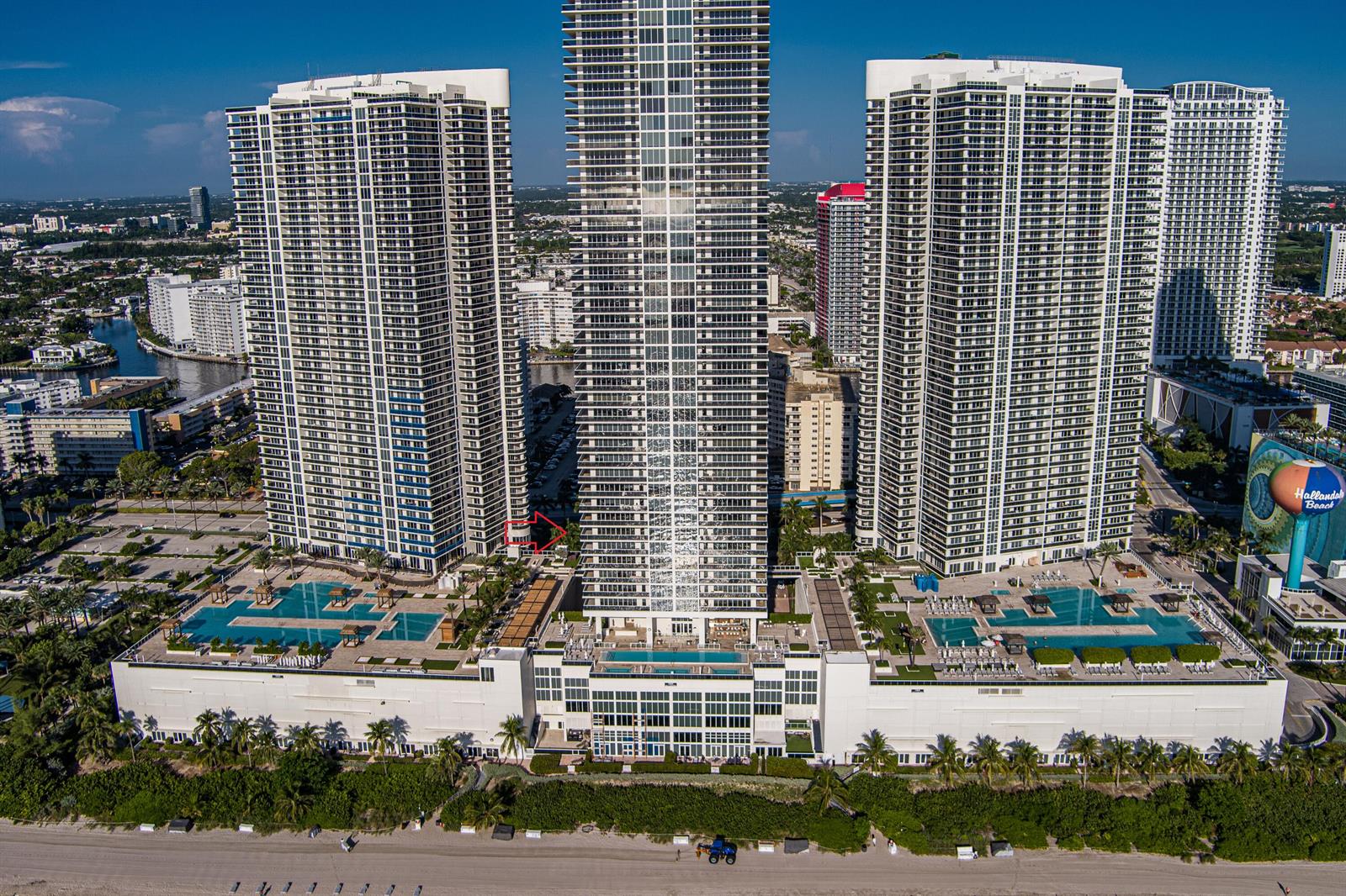 1402 3 / 3 2065 sq. ft. $ 2026-09-17 0 Photo